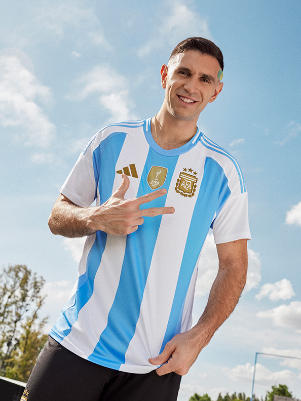 アルゼンチンと言えばサッカーユニ。