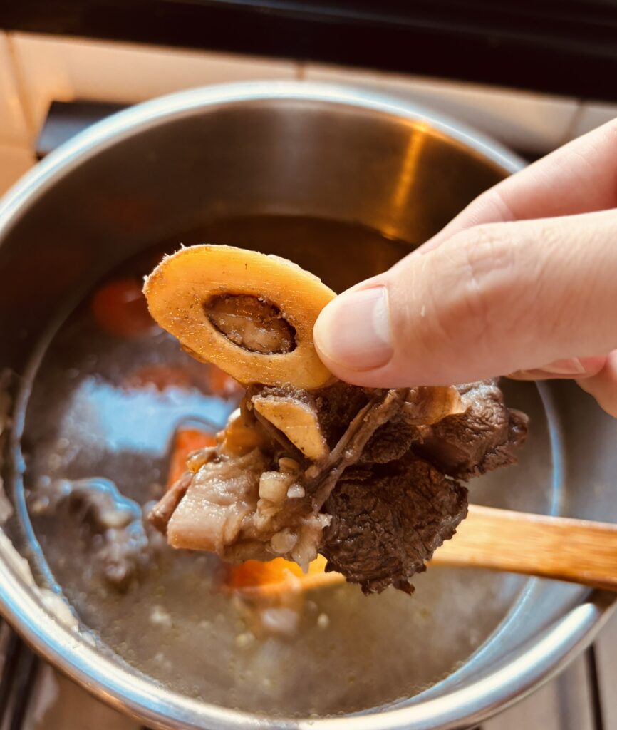 オソブーコ15分煮込むだけでこうなる