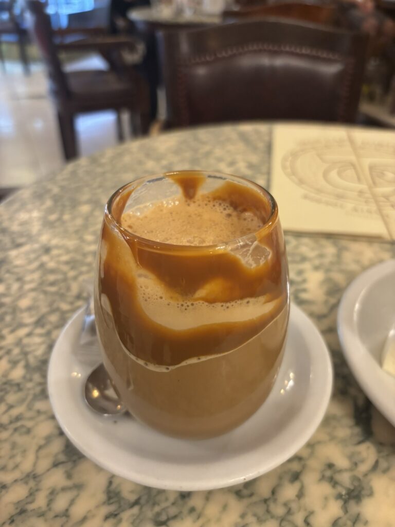 飲んでみたのはDulce Cabrales!!